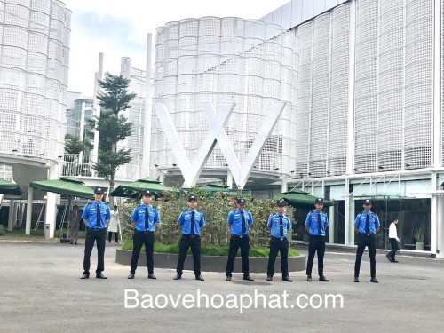bảo vệ cửa hàng điện thoại