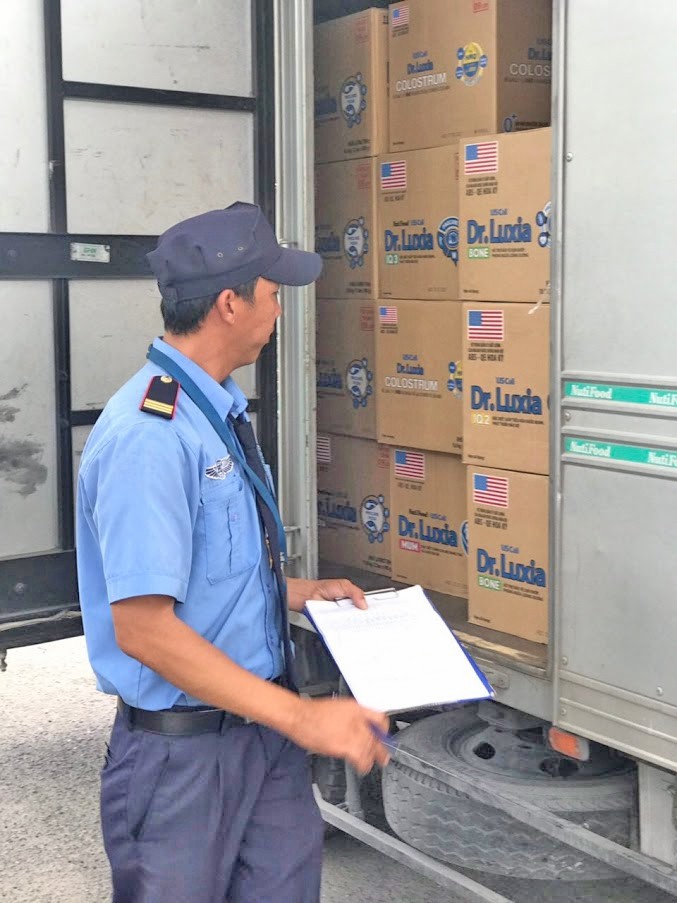  bảo vệ xe vận chuyển hàng hóa