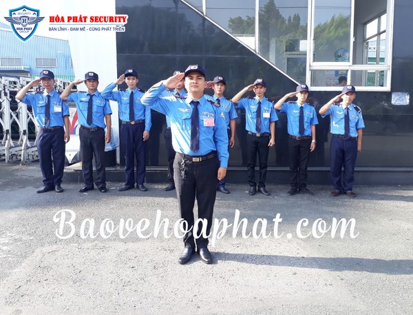 nhân viên bảo vệ